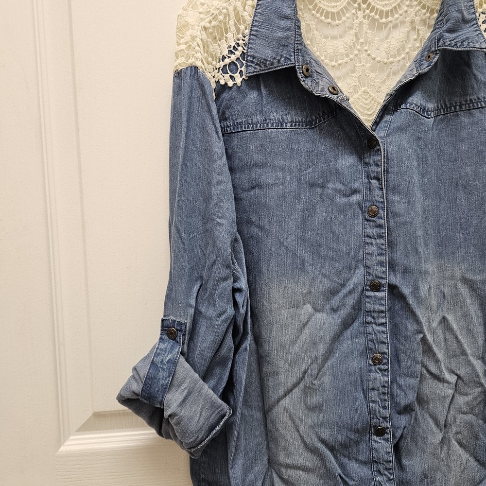 Celebrity Pink Denim Snap-Up Size XL - Picture 3 of 9